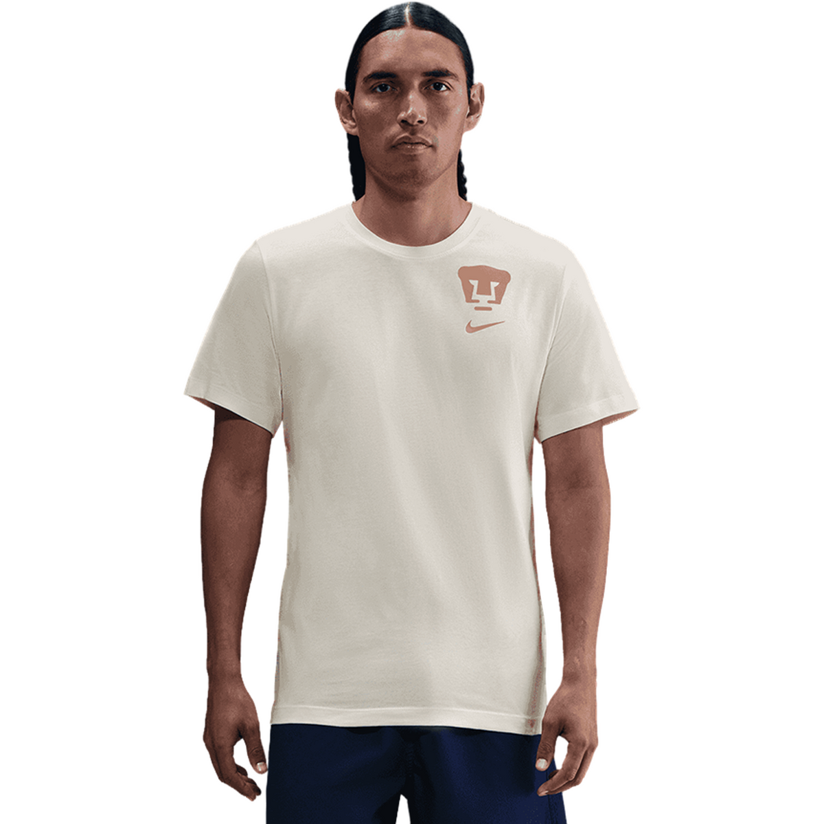Camiseta Nike Pumas UNAM con el escudo para hombre