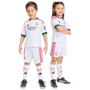 Minikit de local adidas Colombia 2026 para niños pequeños