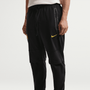 Nike Men's Chelsea Tech Woven Pants