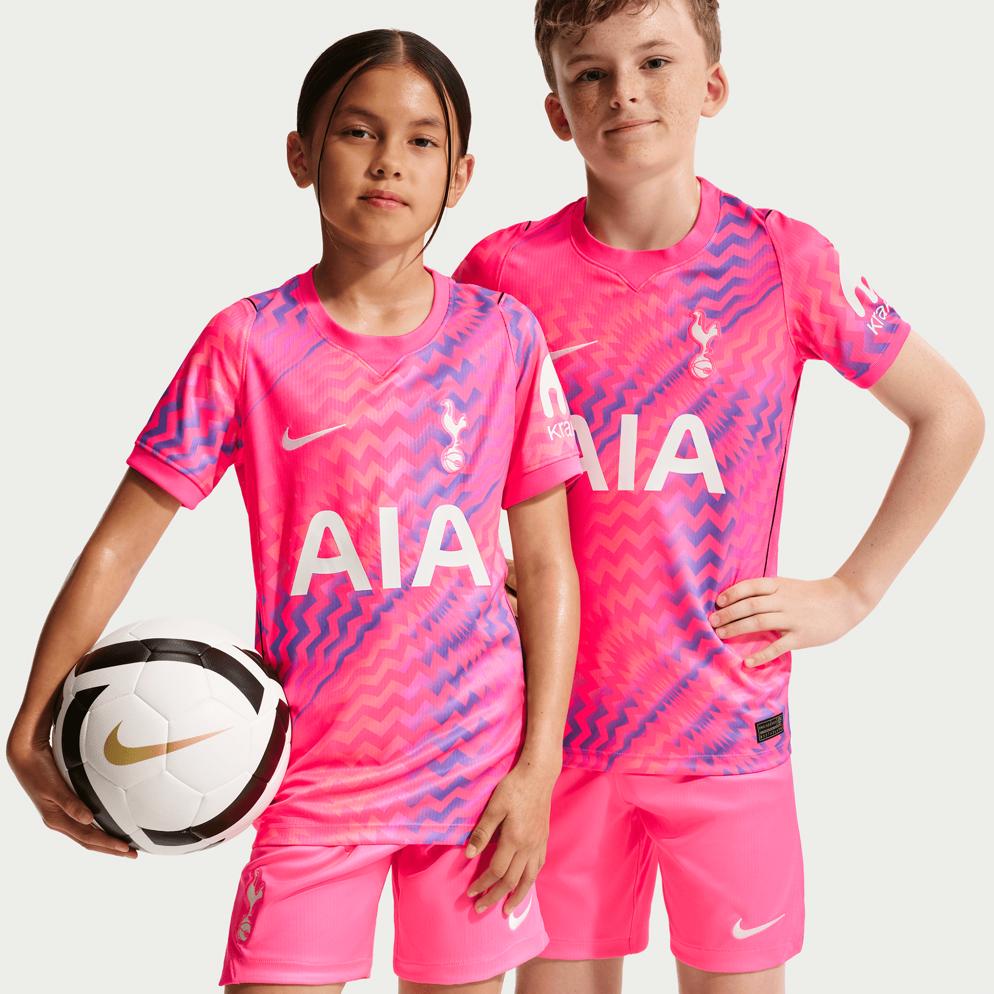 Nike Tottenham 2026-27 Youth Goalkeeper Jersey