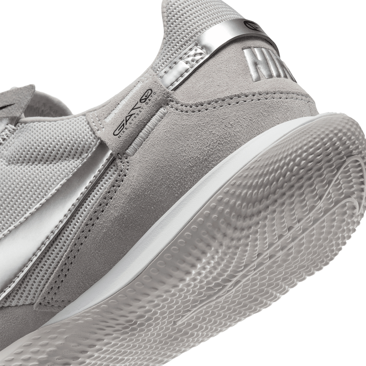 nike Streetgato Indoor Lt Smoke Grey Metallic Silver Photon Dus