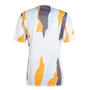Camiseta adidas Real Madrid 2024-25 para hombre antes del partido