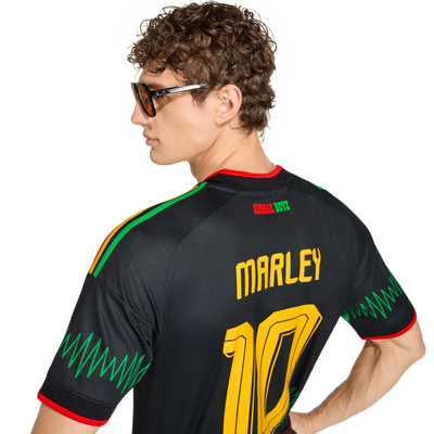 Camiseta adidas Jamaica 2026 x Bob Marley para hombre (visitante, prepartido)