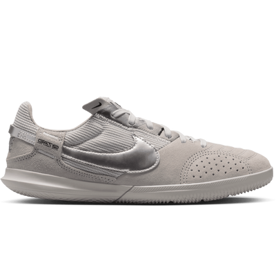 nike Streetgato Youth Indoor Lt Smoke Grey Metallic Silver Photon Dus