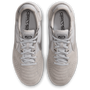 nike Streetgato Youth Indoor Lt Smoke Grey Metallic Silver Photon Dus