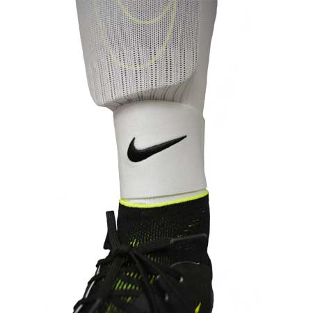 nike Guard Stay II