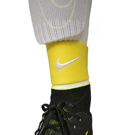 nike Guard Stay II