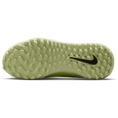 Nike Phantom 6 Low Academy Turf para jóvenes - Paquete de máximo voltaje